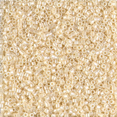 Delica 11/0 RD Crystal Ivory Opaque Celyon Luster, DB1900V