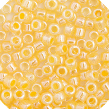 Miyuki Delica 11/0 Crystal Yellow Ceylon Lined-Dyed, DB0233