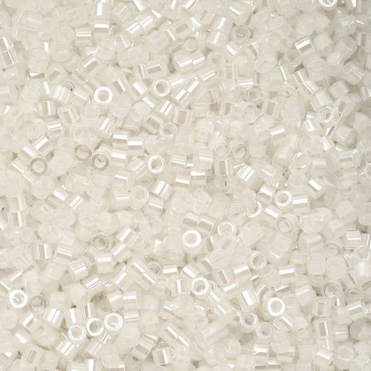 Cylin Beads 11/O White AB Lined 25g Bag