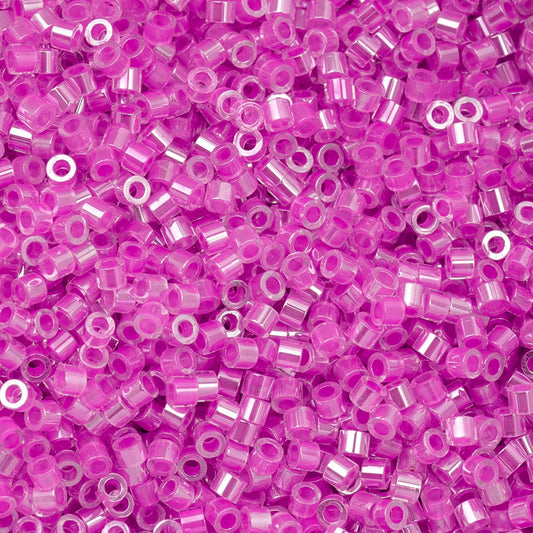 Cylin Beads 11/ Orchid Glow AB 25g Bag, 1017