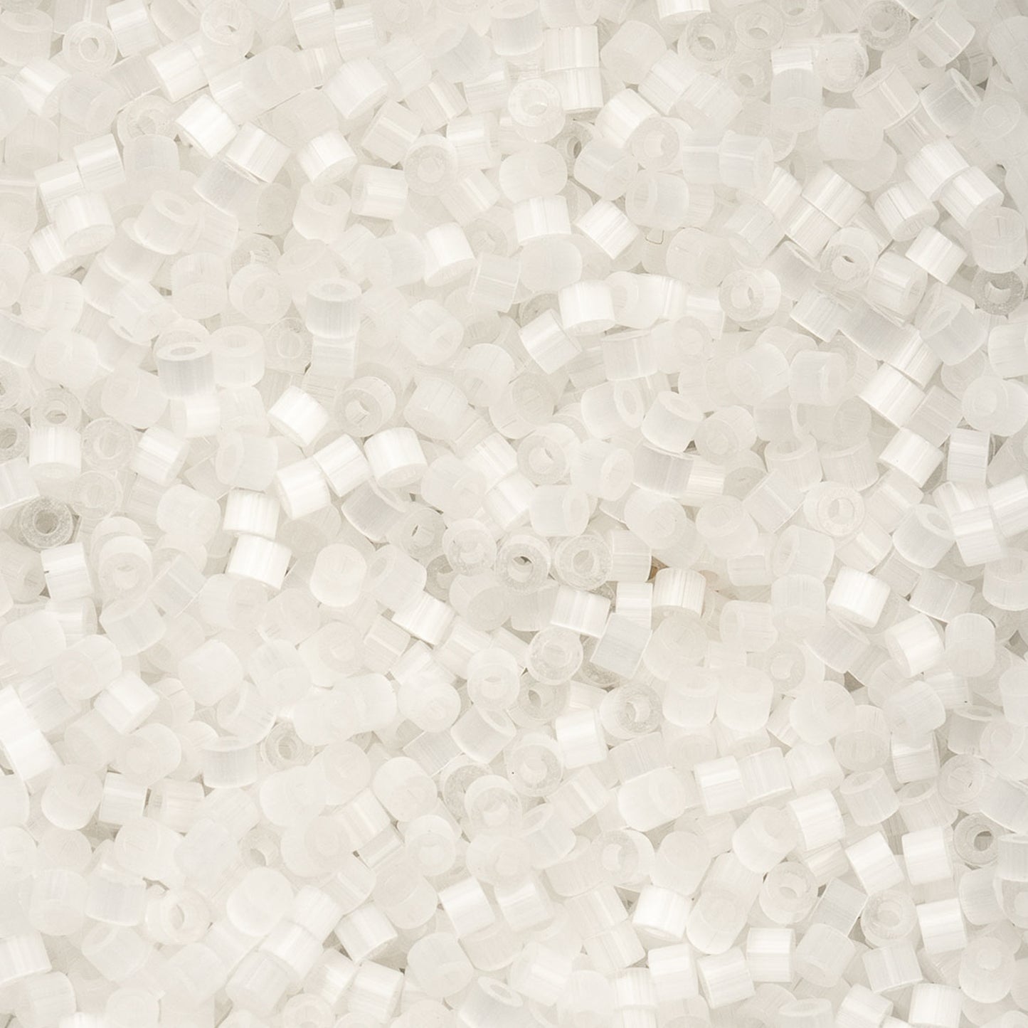 Cylin Beads 11/O Crystal Silk Satin 25g Bag, 1044