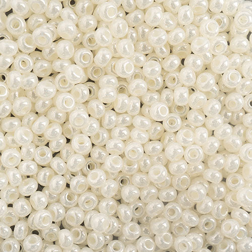 Czech Seed Bead 10/0 Opaque Ceylon Pearl, 088